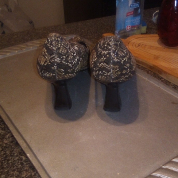 Shoes - Picture 3 of 3